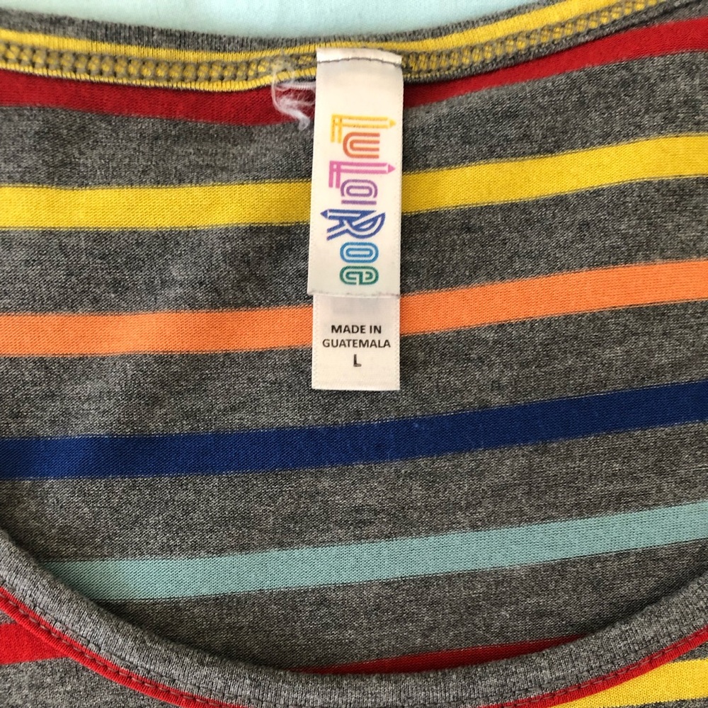 LulaRoe Classic Tee T-shirt Size L Rainbow